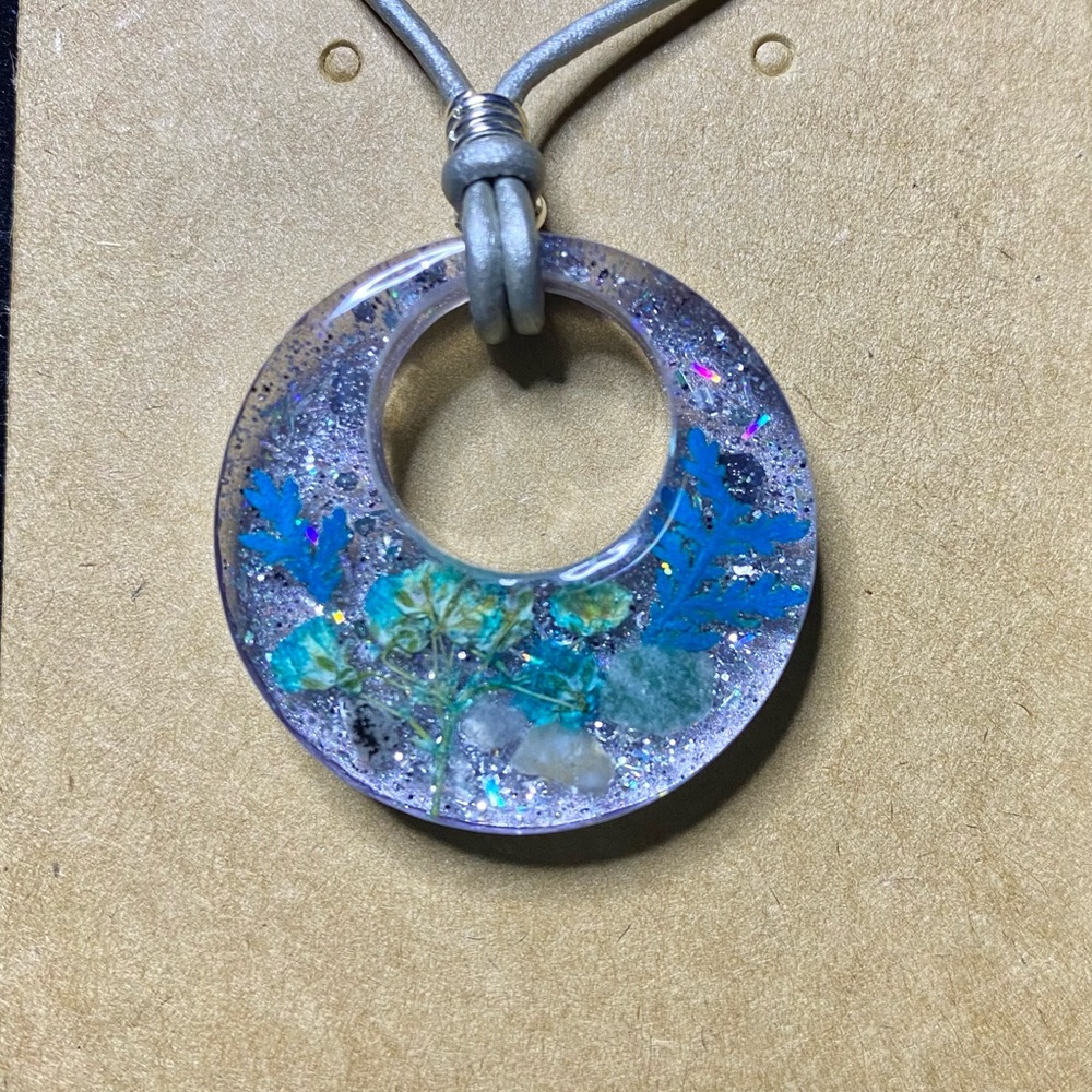 Aventurine Stone Design Resin Necklace.